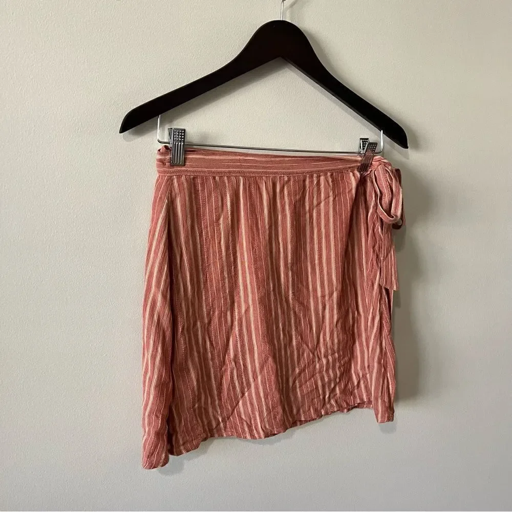 AE High-Waisted Tie Wrap Mini Skirt Stripe NWT Small